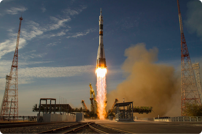 応募受付は終了しました ロケット打ち上げツアーお子様無料ご招待